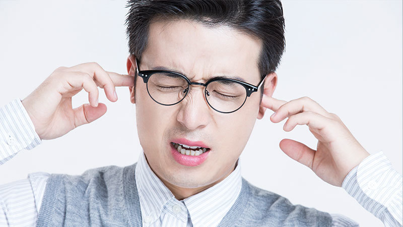 <span class='eng'>JEONGEUP JIN ENT CLINIC</span><br/><b>이명</b>이란?